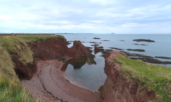 <br><small>Dunbar, East Lothian, Scotland, UK</small><br><small>April 16, 2022</small>